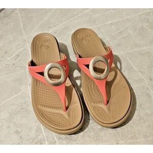 Crocs Circle Wedge Flip Sandals, Womens Sz 9 Coral CottageCore Fairy Whimsy BOHO